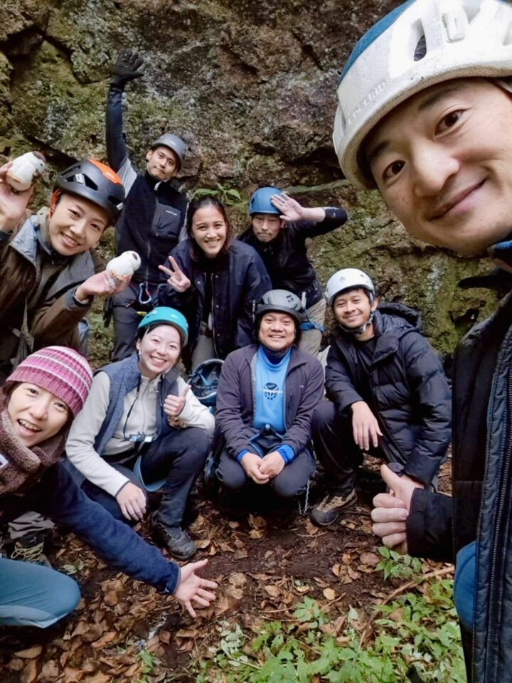 『カメロック有笠山』外岩ロープクライミングの画像